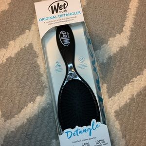 BRAND NEW: Wet Brush - Black